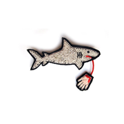 BROCHE - REQUIN MANGEUR D'HOMMES