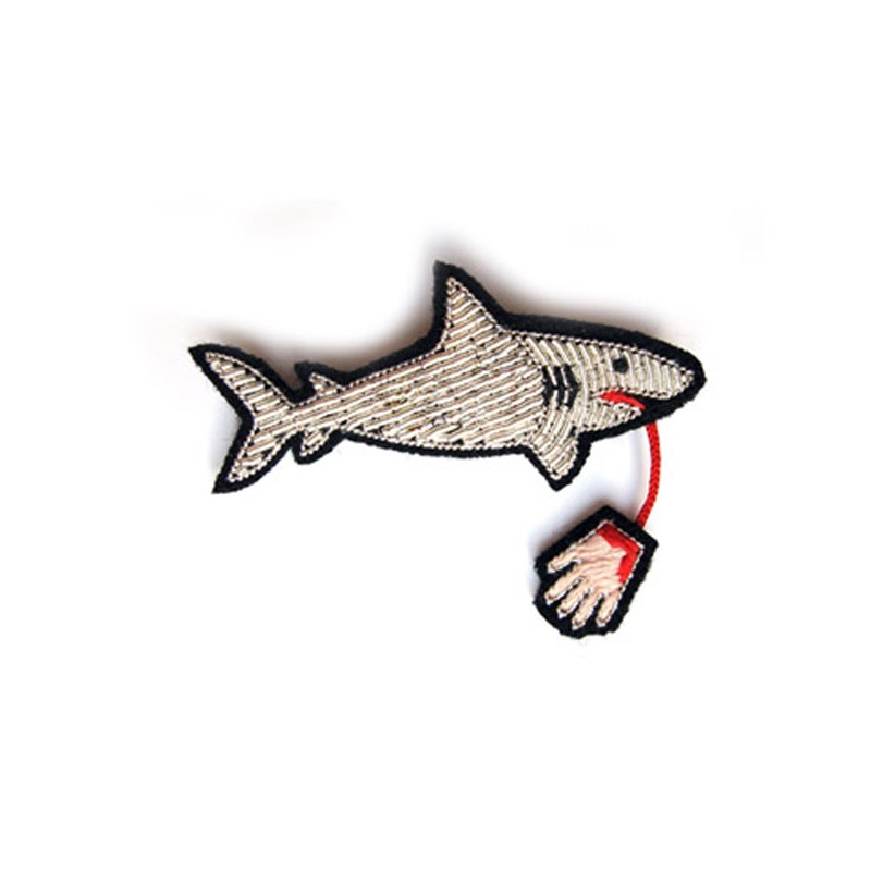 BROCHE - REQUIN MANGEUR D'HOMMES
