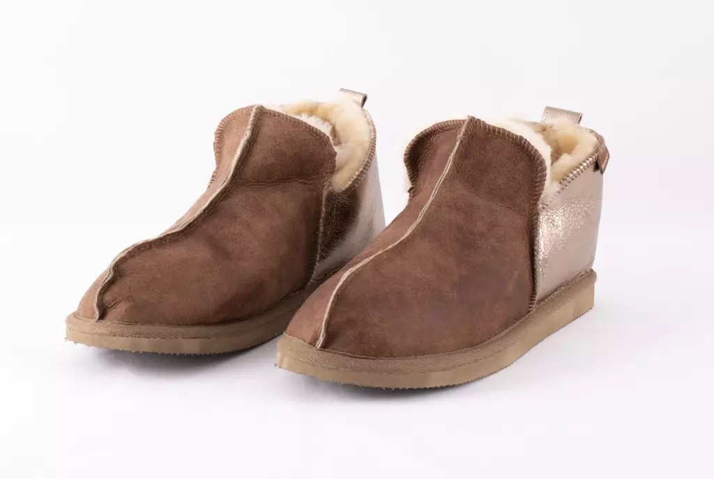 Annie slippers Antique cognac/gold