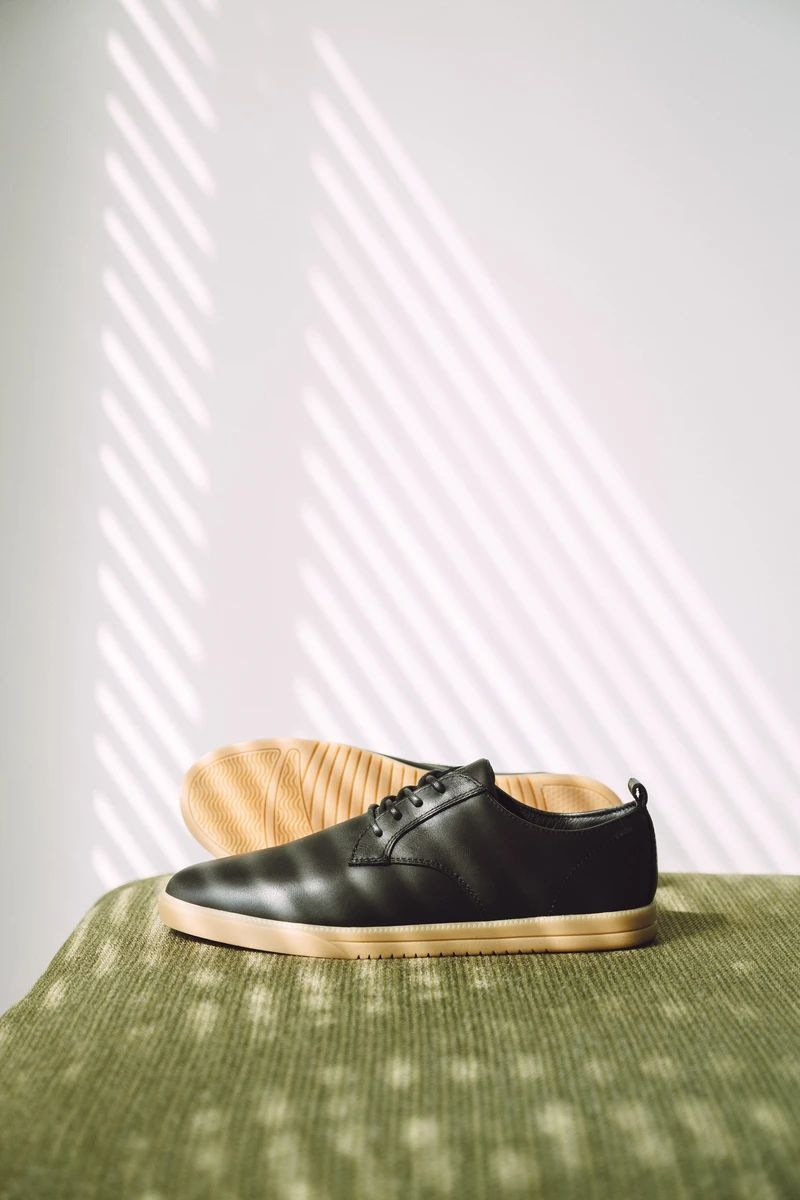 ELLINGTON BLACK LEATHER LIGHT GUM