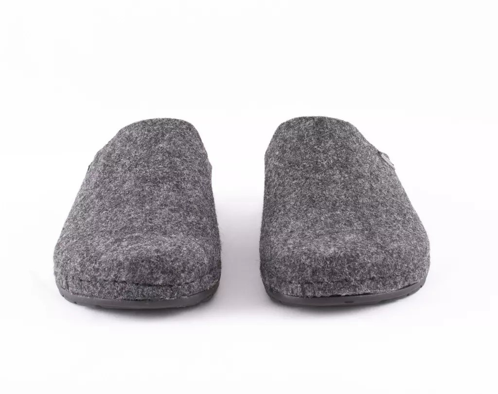 Samuel slipper Black