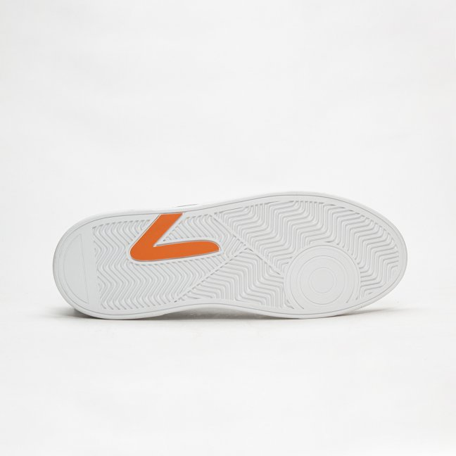 Court L31 White/White/White