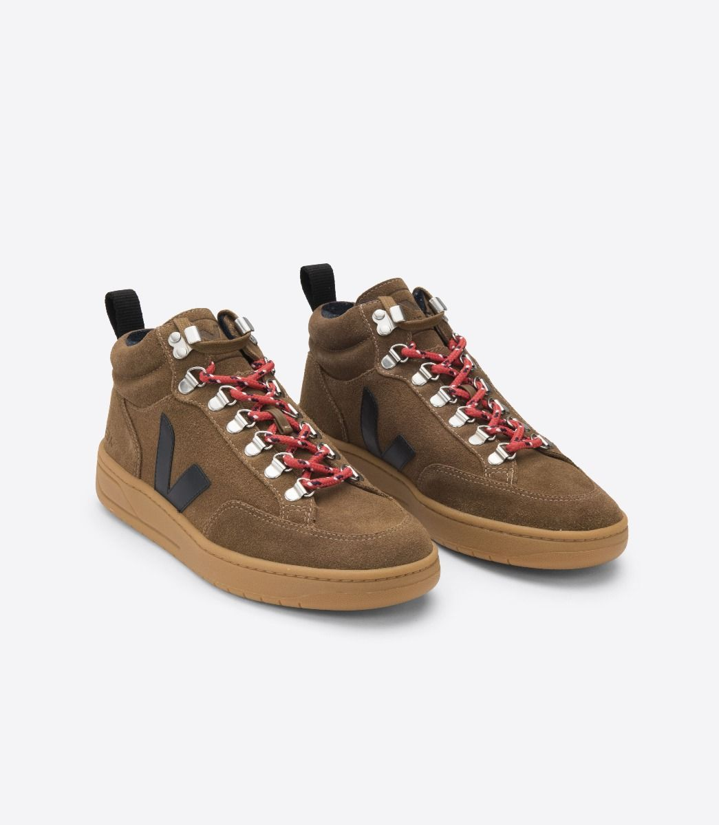 RORAIMA SUEDE BROWN BLACK GUM SOLE