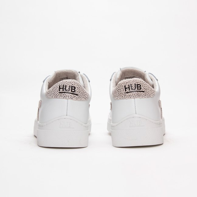 Hook L67 w. dotted White/Hasta/White