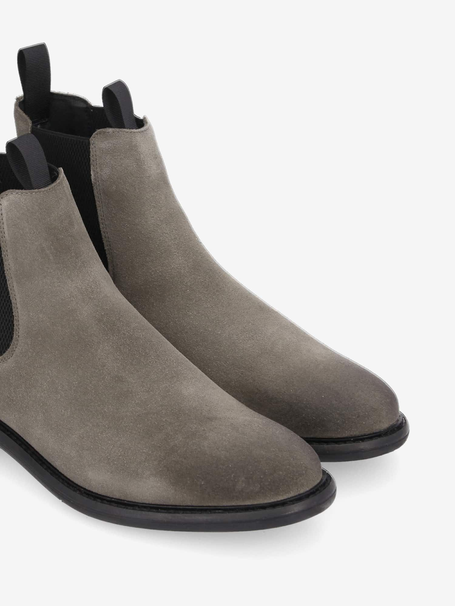 PILOT CHELSEA M SUEDE ELEPHANT/BLACK