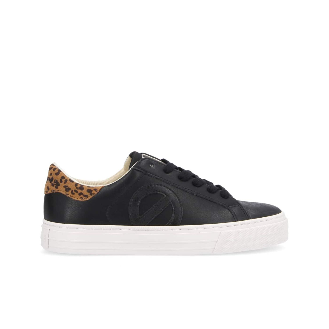 STRIKE SIDE W NAPPA/URANUS BLACK/BLACK