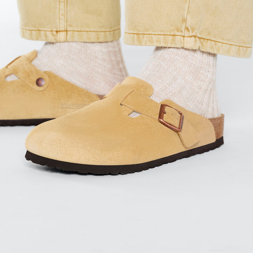 Boston - Suede Latte Cream - Etroite