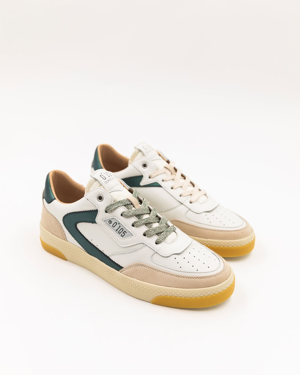 HAZEL MEN WHT EMERALD