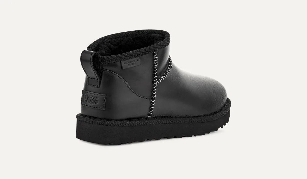 CLASSIC ULTRA MINI LEATHER REGENERATE BLACK