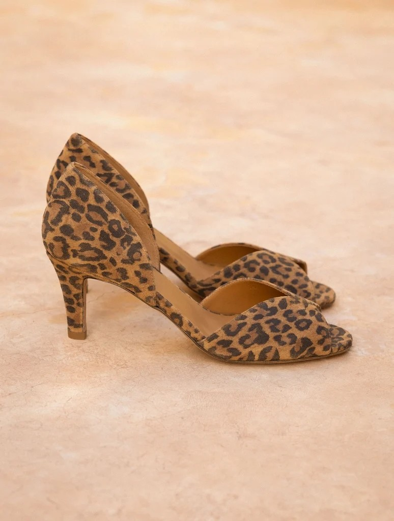Liz Wild Leo