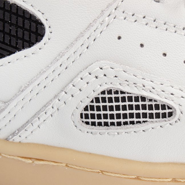MatchPoint White/Black/Milky Gum