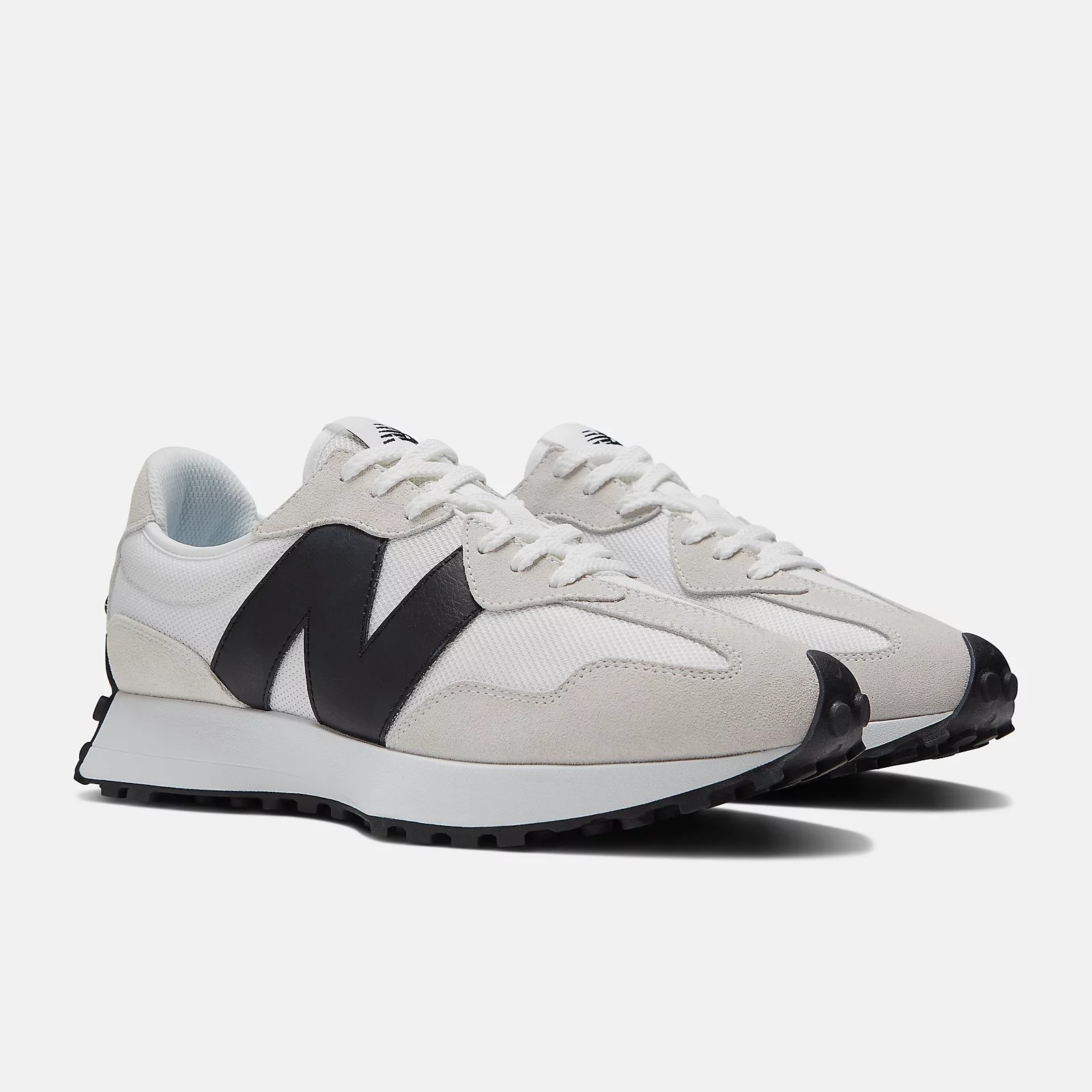 MS 327 CWB WHITE/BLACK