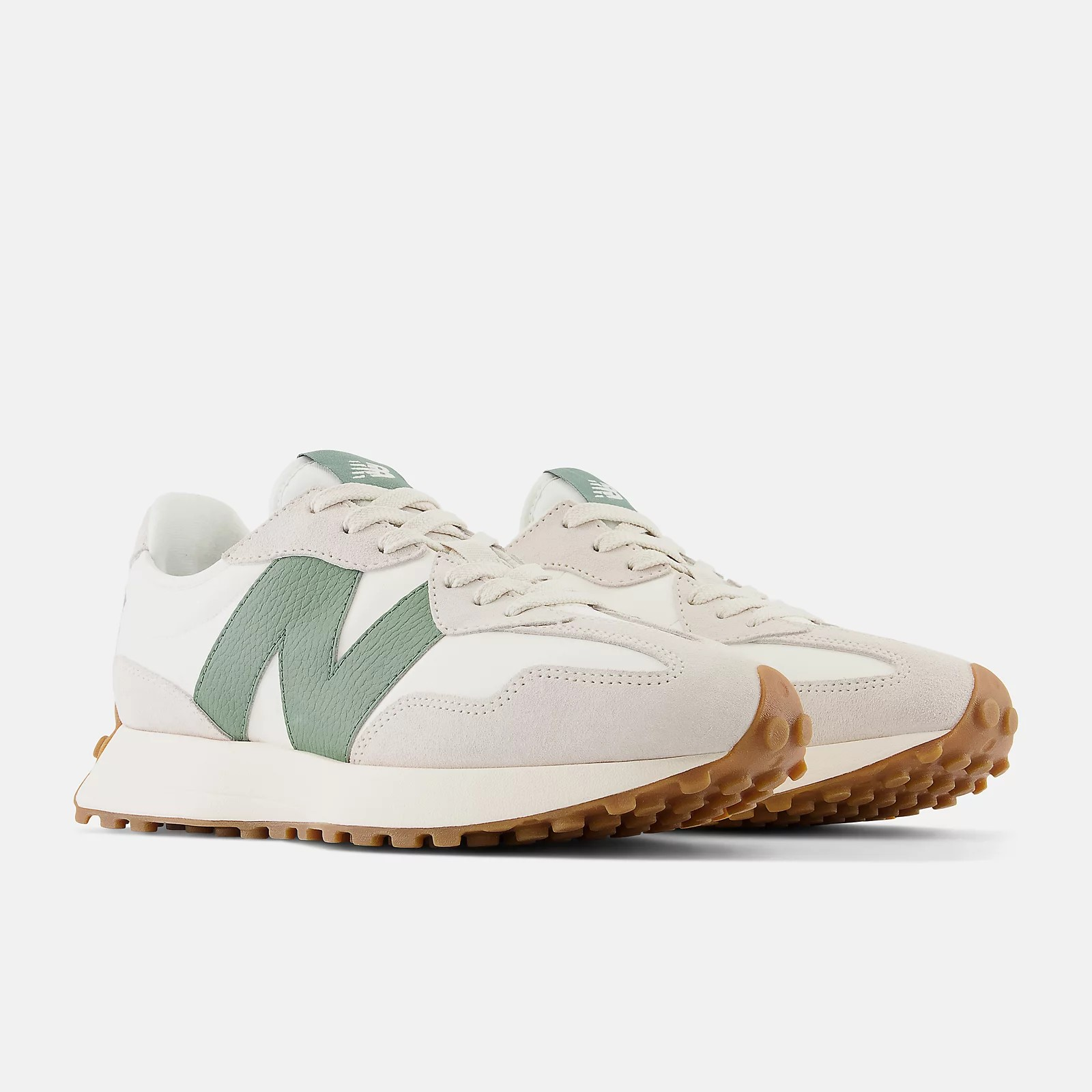 U 327 LX MOONBEAM/NORI