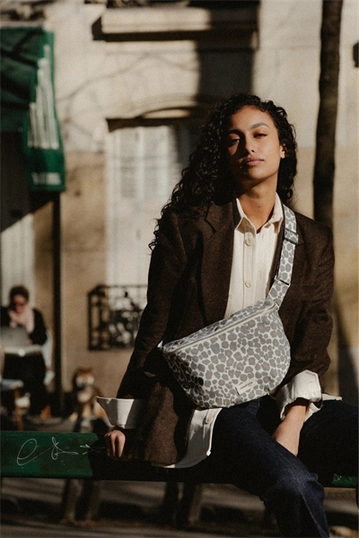 Custine XL - le sac banane - Léopard Gris