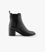 ESME NOIR
