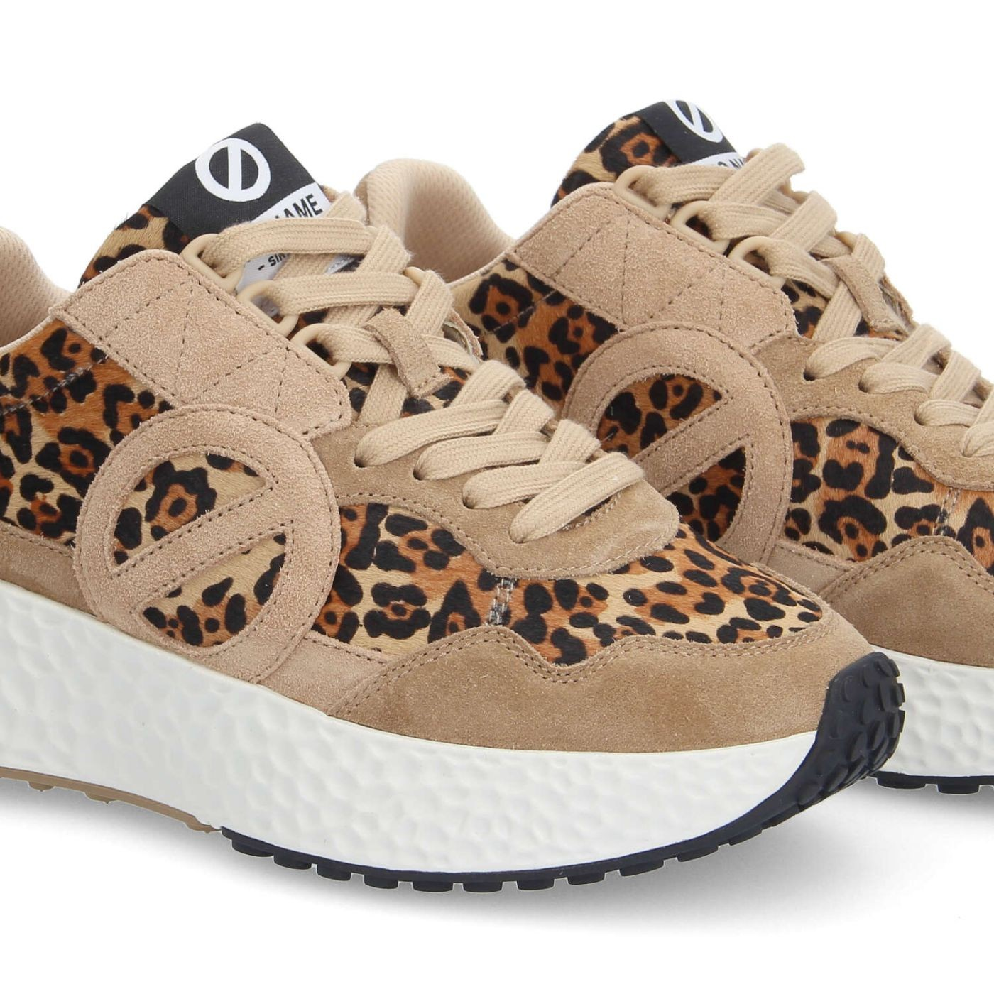 CARTER JOGGER W SDE/PONY LEO NUTS/BRUN
