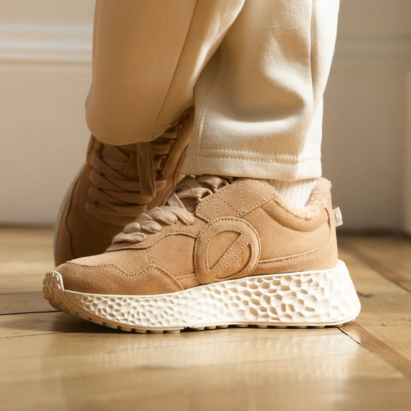 CARTER JOGGER W SUEDE/COCOON DUNE/DOVE