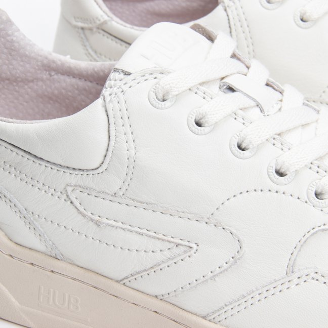 Court L31 Off White/Light Beige