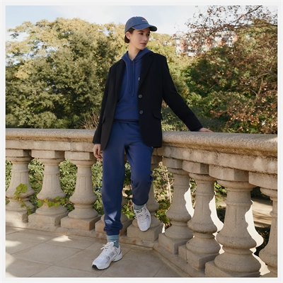 MR530 EMA NB WHITE/SILVER METALLIC