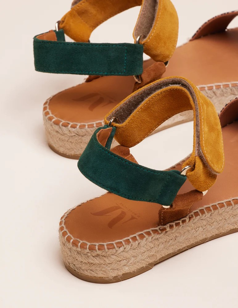 Flore - Suède sapin moutarde marron