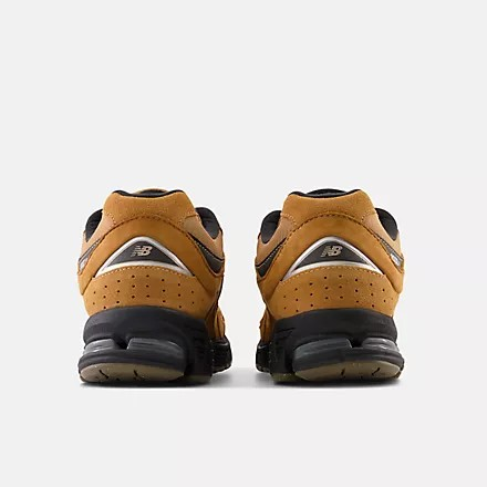 M 2002R EI TOBACCO/BLACK