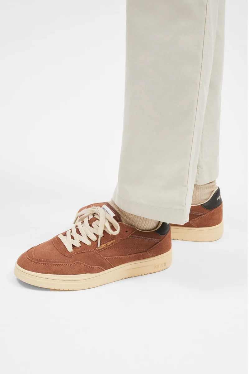 ELAN SUEDE HYDRO CAYENNE