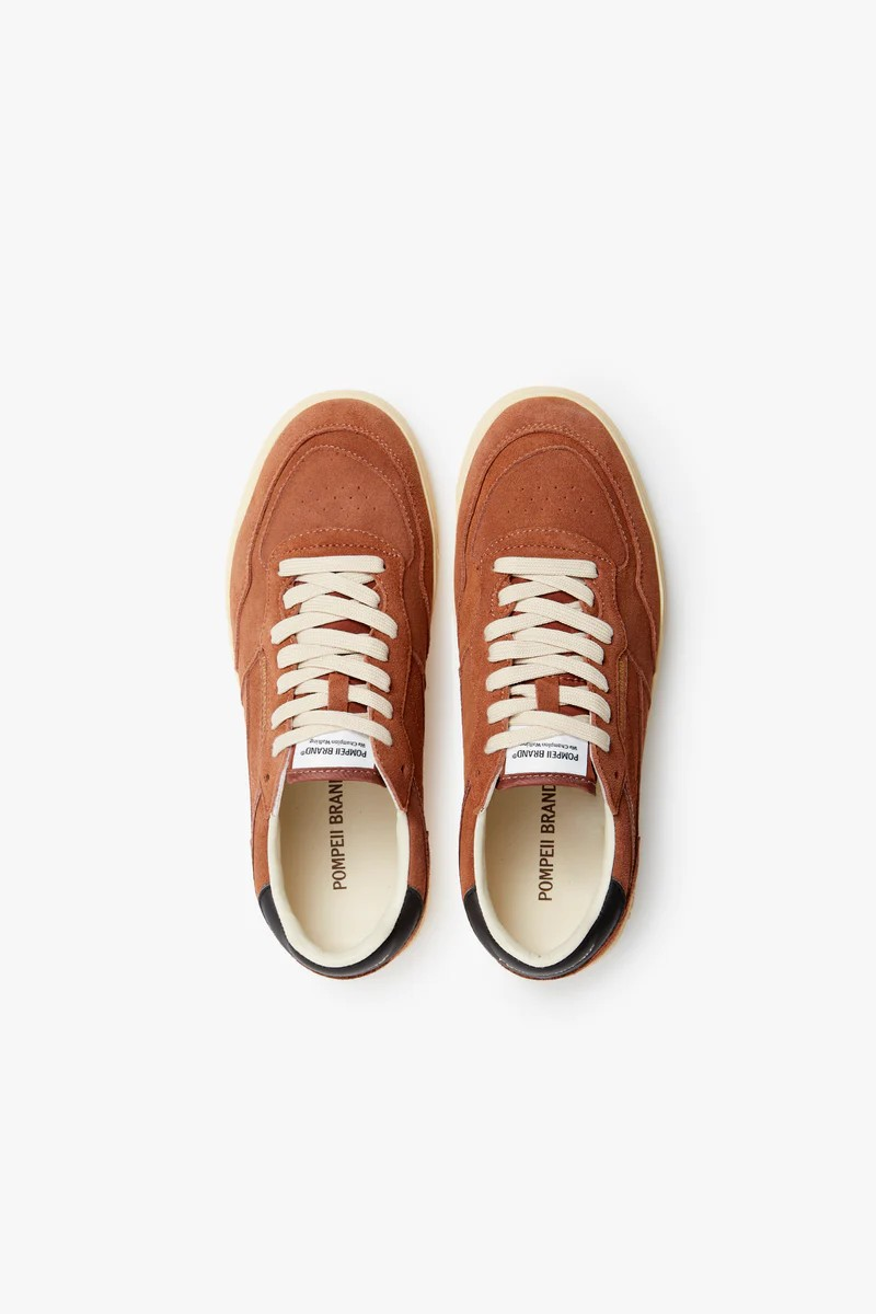 ELAN SUEDE HYDRO CAYENNE