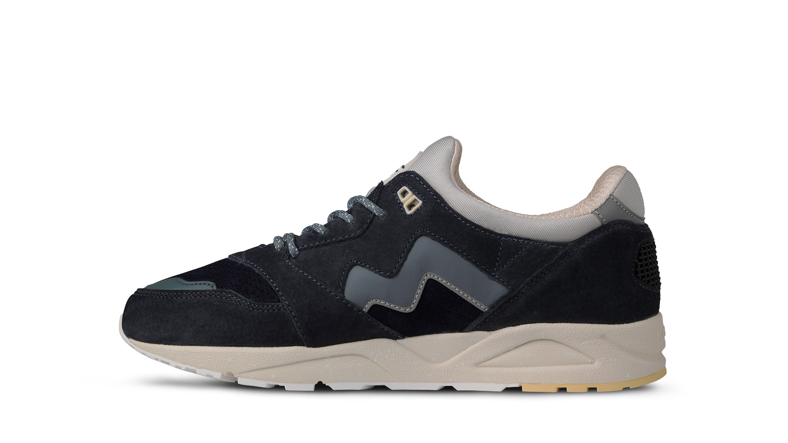 Aria 95 INDIA INK / STORMY WEATHER