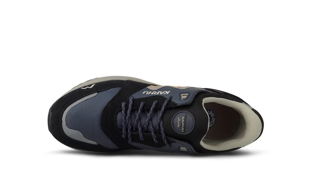 Aria 95 Caviar / Vintage Khaki