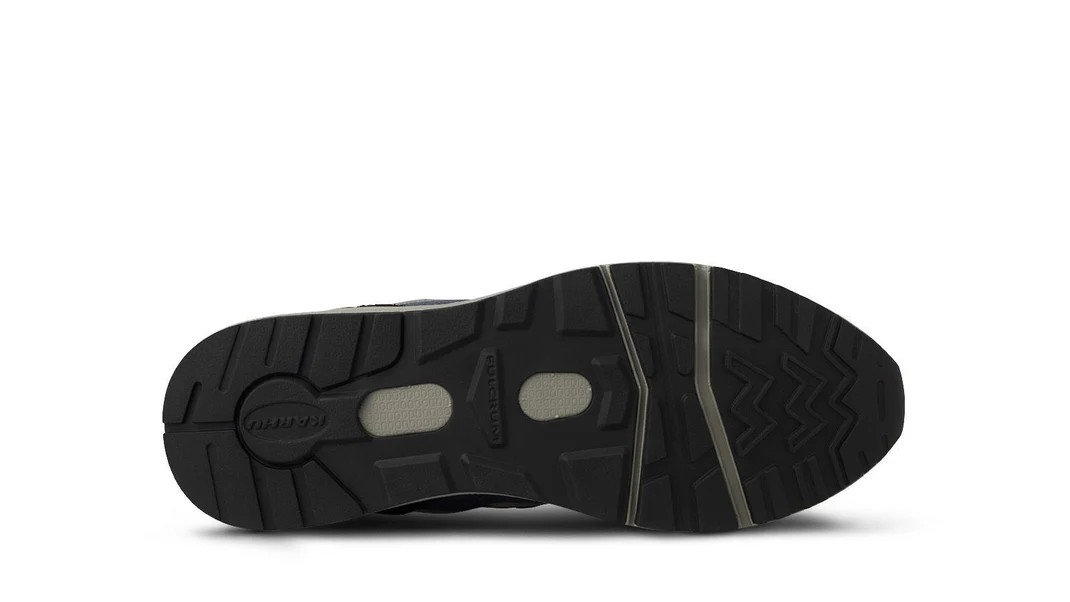 Aria 95 Caviar / Vintage Khaki