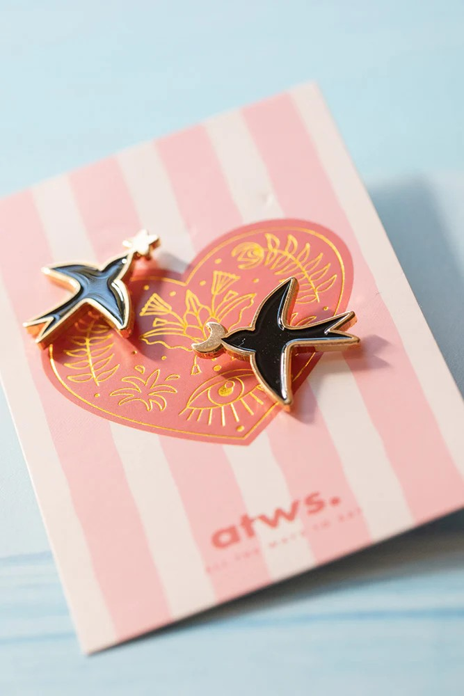 Pin's - Swallows duo