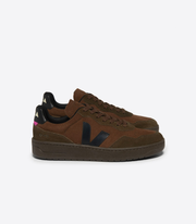 V90 SUEDE WALNUT BLACK