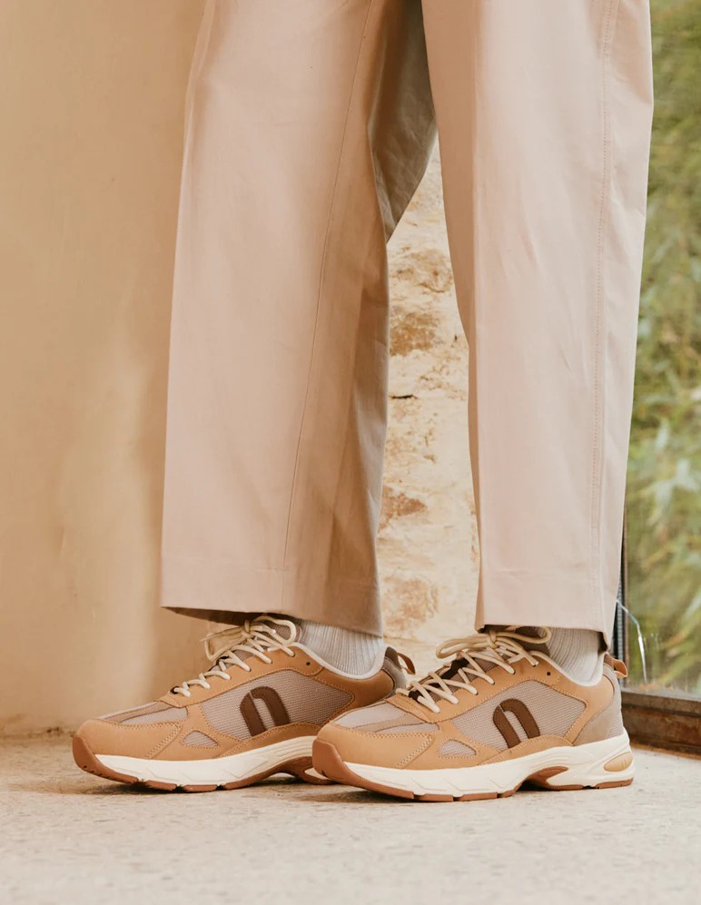 Max - Beige