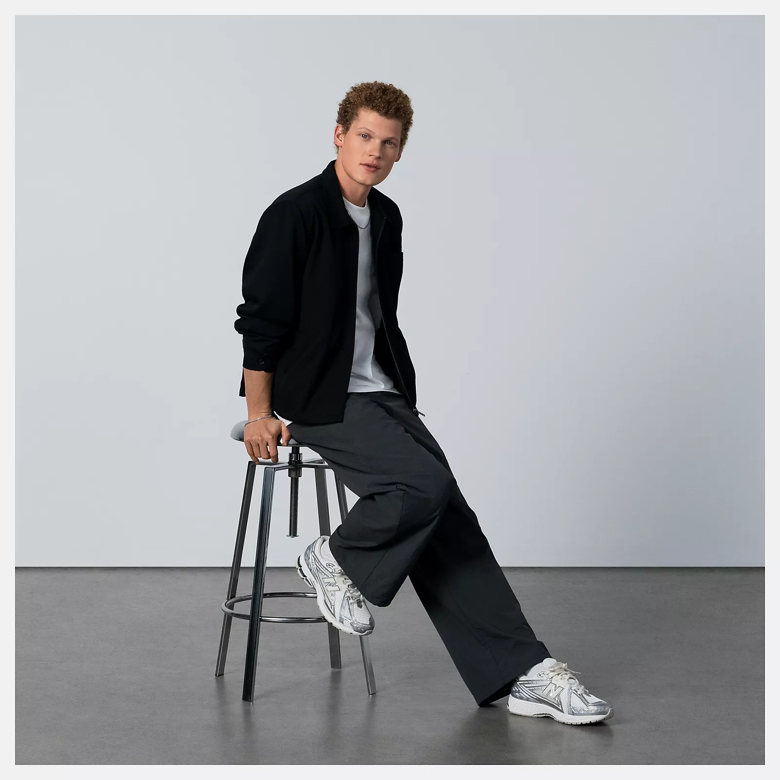 M 1906R EE SILVER METALIC/SEA SALT