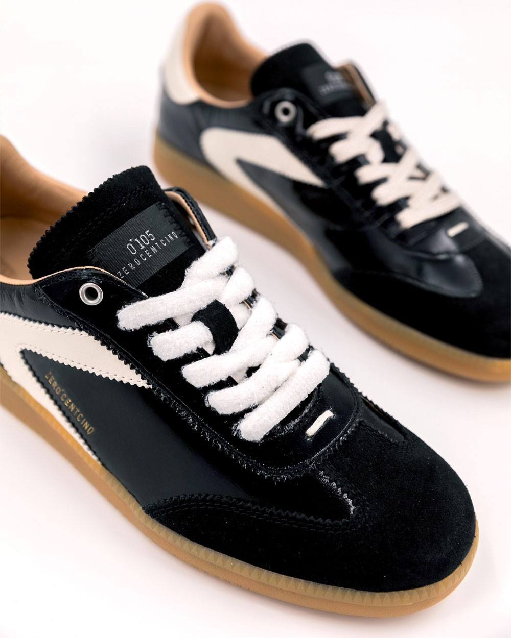 NOVA BLACK WRINKLE