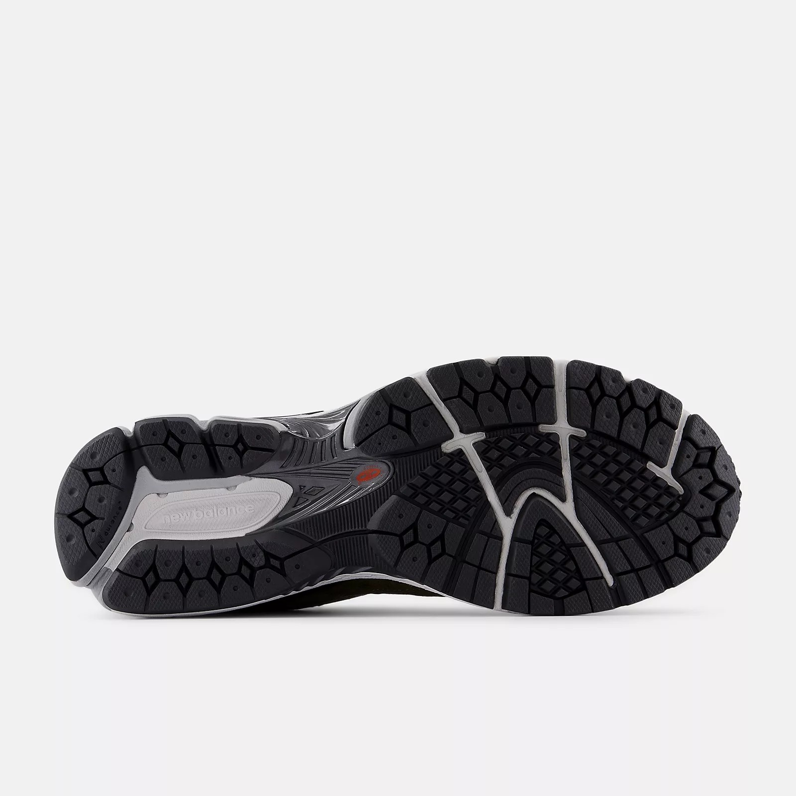 U 2002R R WOODLAND/BLACK CEMENT