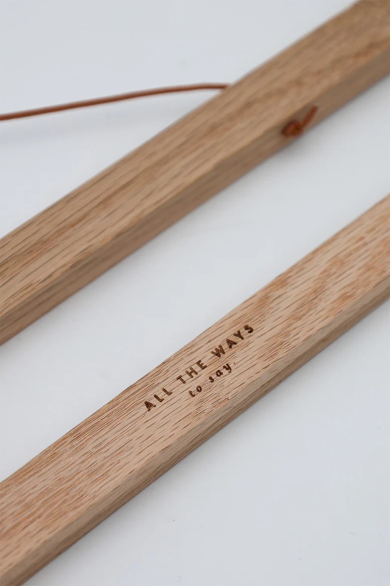 Porte-affiche - Baguettes aimantées en bois de chêne