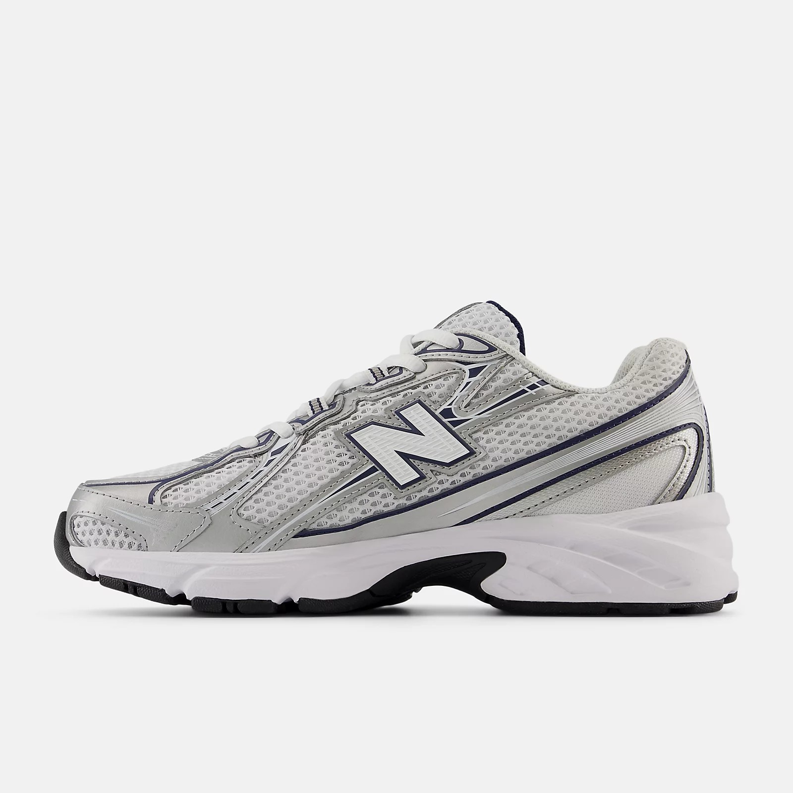 740 WN2 NB NAVY / WHITE / SHADOW GREY