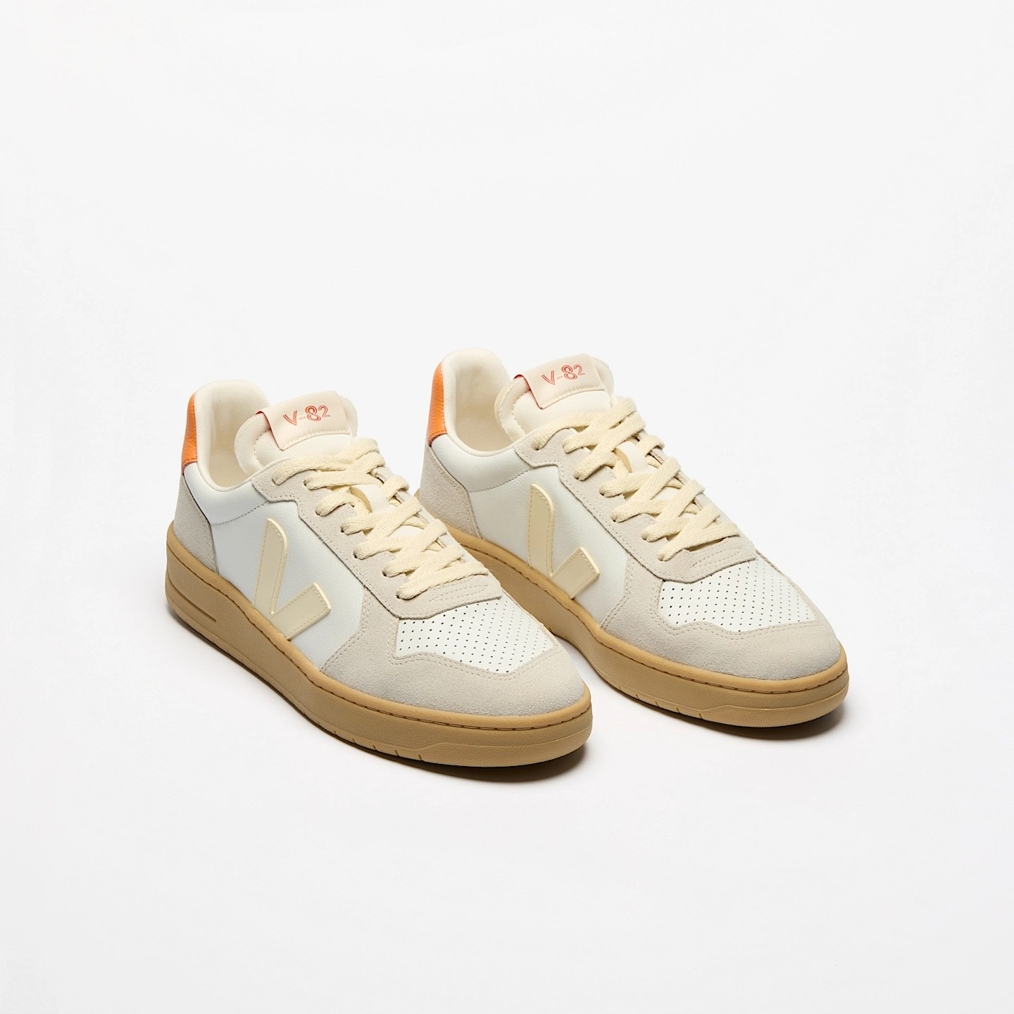 V82 LEATHER PURE CALCAIRE FURY