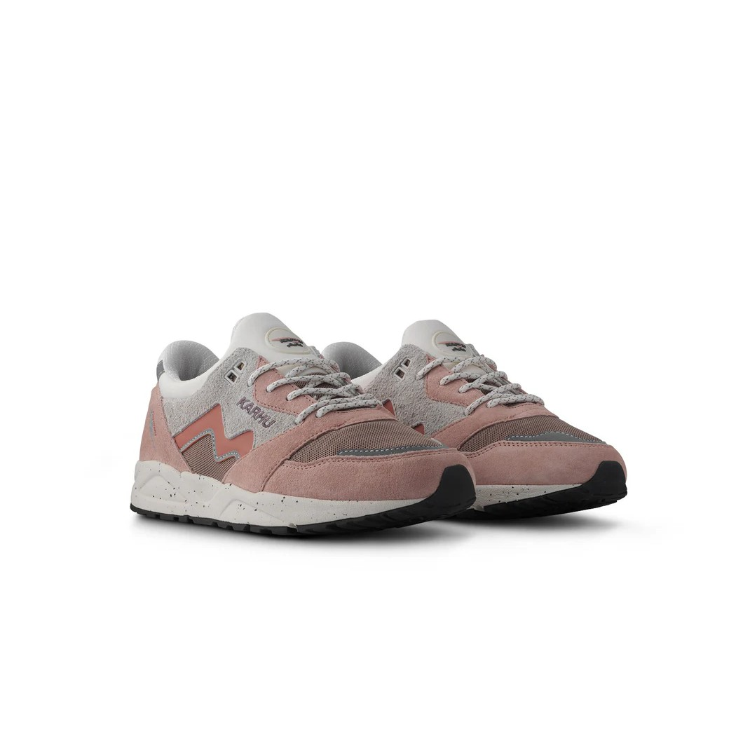 Aria 95 Adobe Rose / Light Mahogany