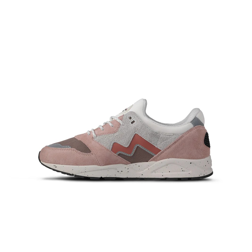 Aria 95 Adobe Rose / Light Mahogany
