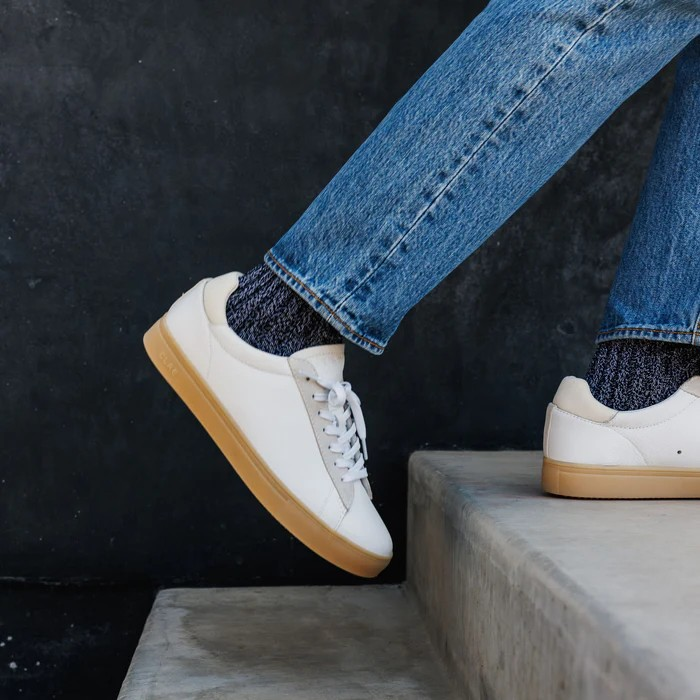 BRADLEY WHITE OFFWHITE LIGHT NAT GUM