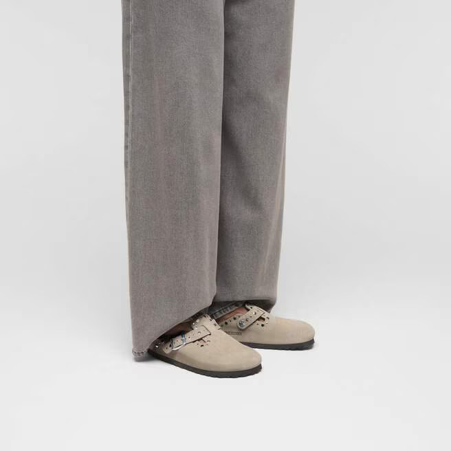 Boston Rivet - Lit de pied souple - Suede Taupe - Etroite