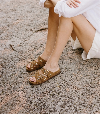 KARINE RIVETS - CUIR VELOURS CAMEL