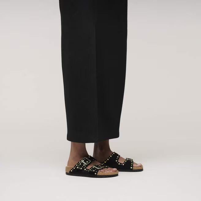 Arizona Rivet - Suede Black - Etroite