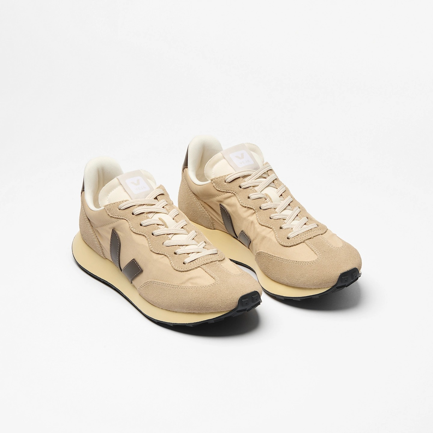 RIO BRANCO II LI NOLYN ALMOND SAHARA EAGLE