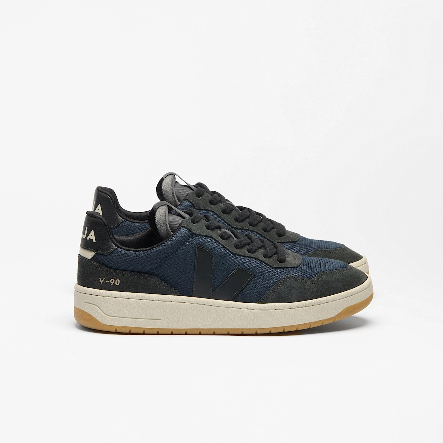 V90 B-MESH NAUTICO BLACK