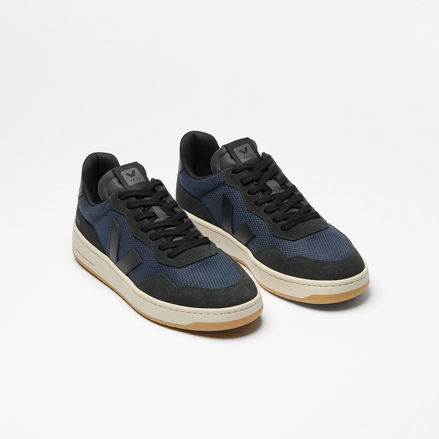 V90 B-MESH NAUTICO BLACK