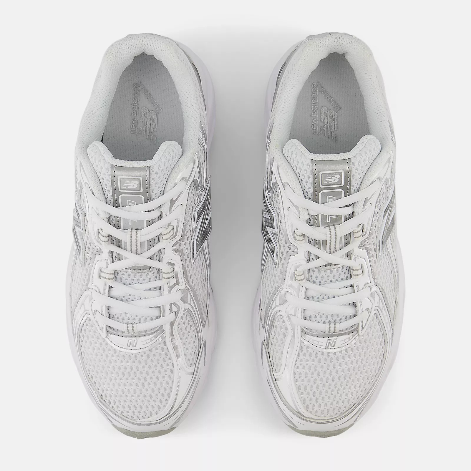 740 WM2 WHITE / SILVER METALLIC / REFL