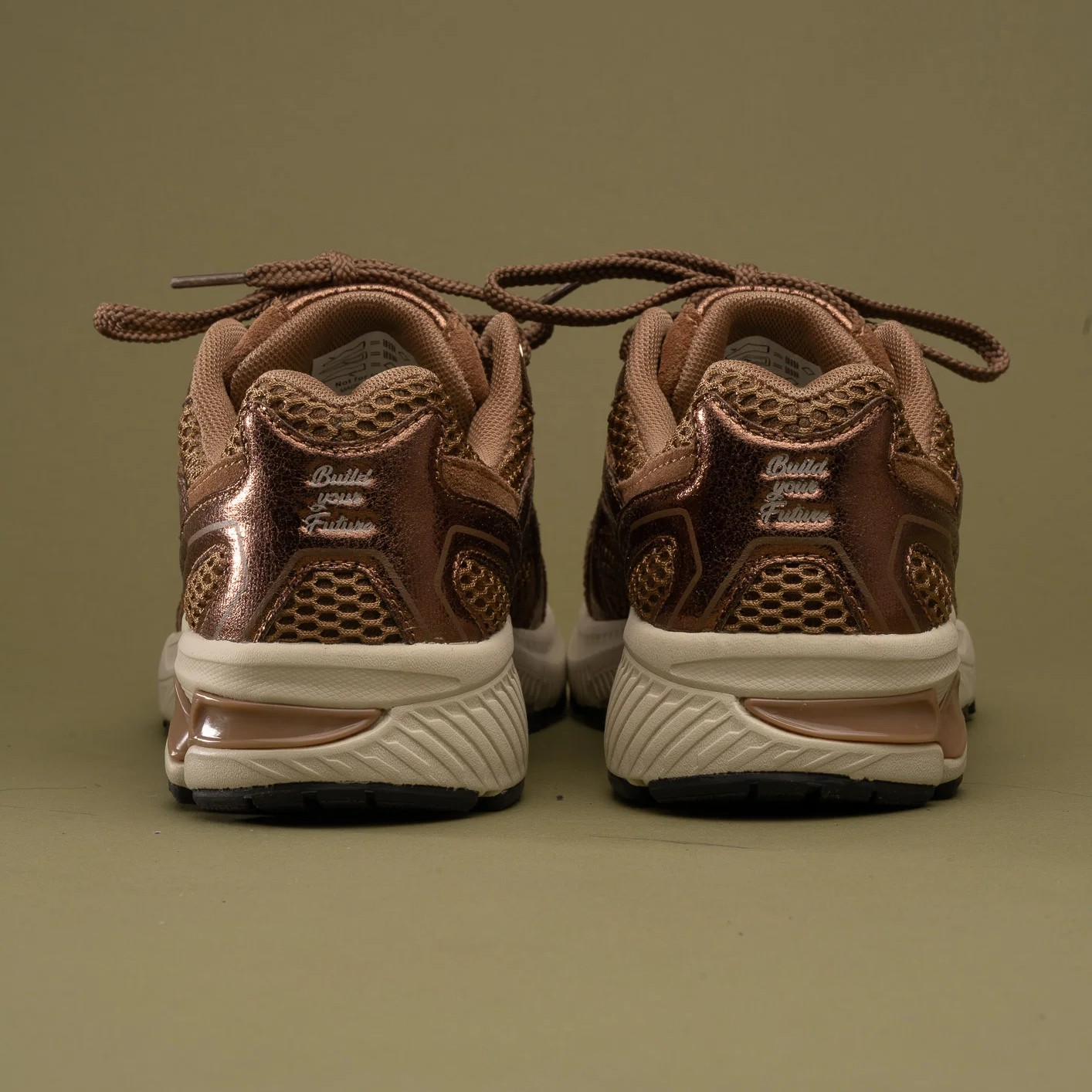 CITY RUN DARK WINE METALLIC/TAN